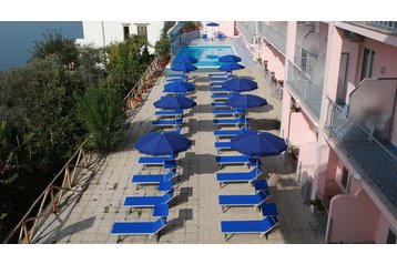 Italia Hotel Vico Equense, Eksteriør